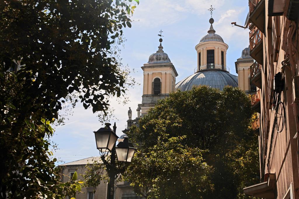Latina Palace Madryt Zewnętrze zdjęcie